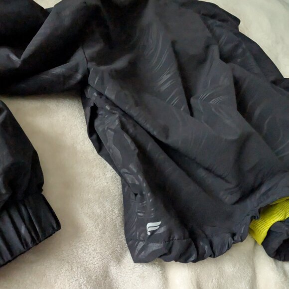 Fabletics Black and green hooded windbreaker - loose fit - Picture 13 of 16